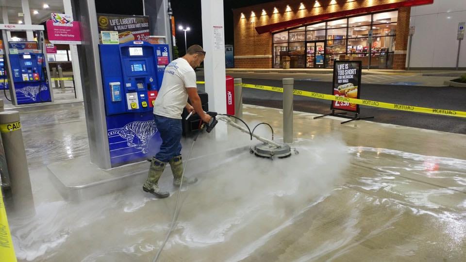 Limpieza de Edificios y Gasolineras